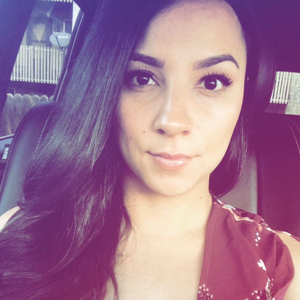 Meet your Posher, Vanessa